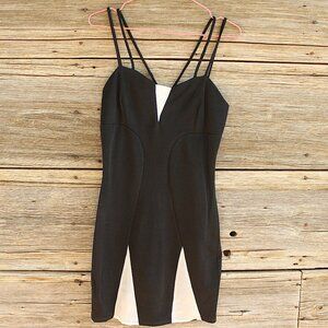 'Bluebell' VINTAGE made in USA black & white dress